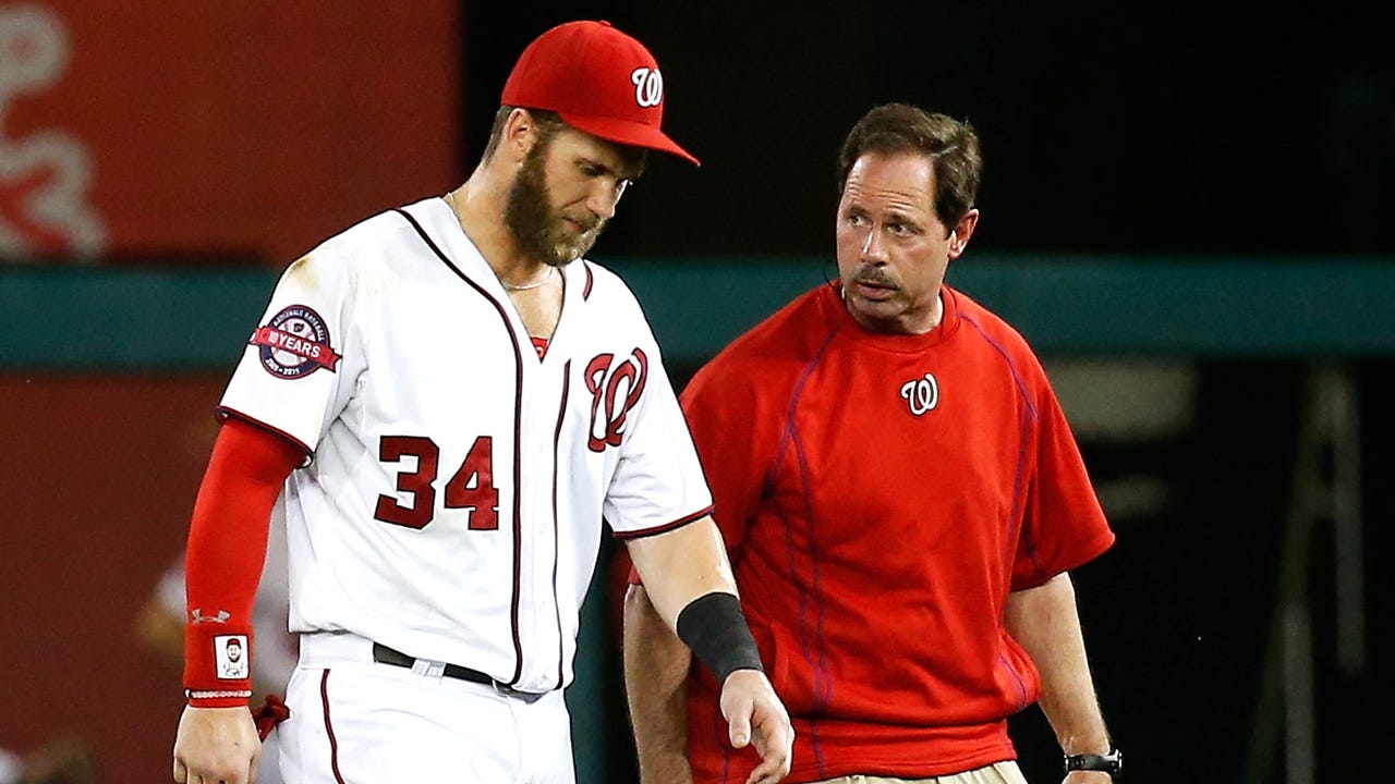 MLB Quick Hits: Harper day to day with strained hamstring